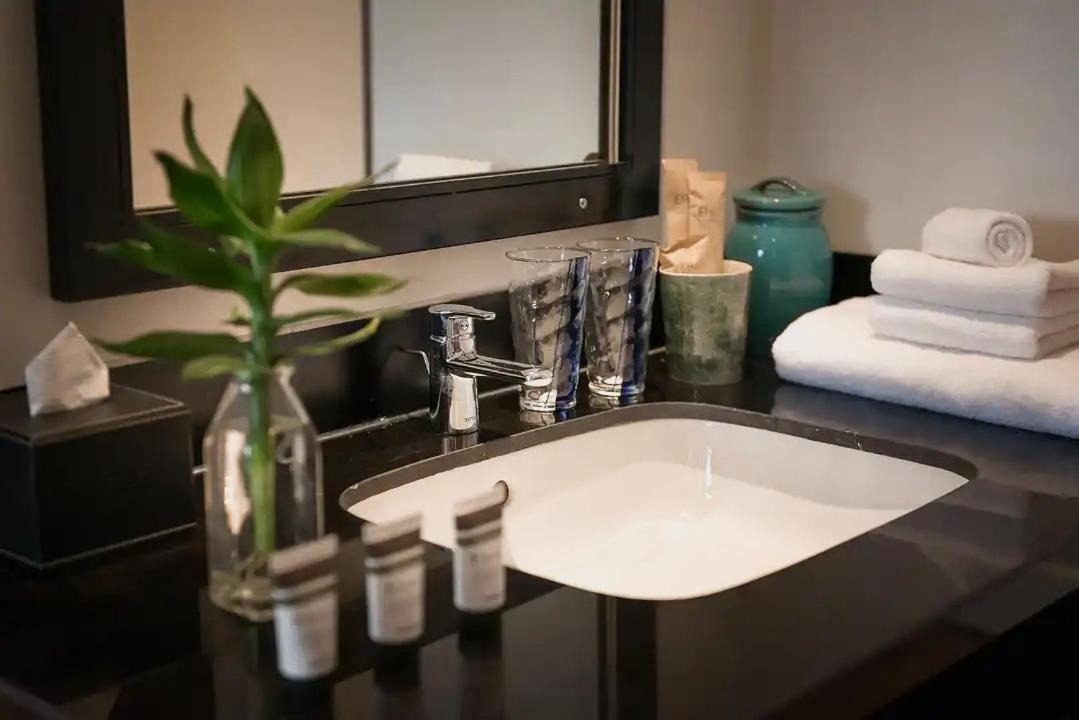 Khách sạn C Hotel- đề Thám Bùi Viện Walking Street 3*